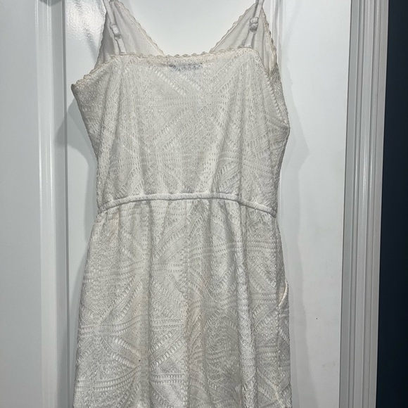 Adorable Off-White / Ivory Romper - Picture 5 of 5